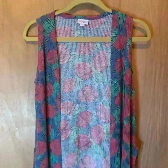 Lularoe Women’s Size XS Sleevless Open Front Floral Print Vest - Picture 3 of 16